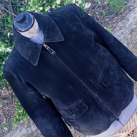 Adventures On The Wing Genuine Suede Jacket - Picture 6 of 15